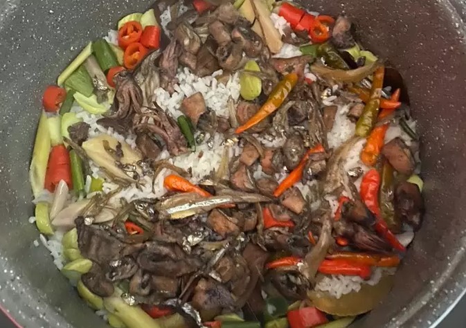 19 Resep kreasi nasi campur, lezat dan gurihnya istimewa