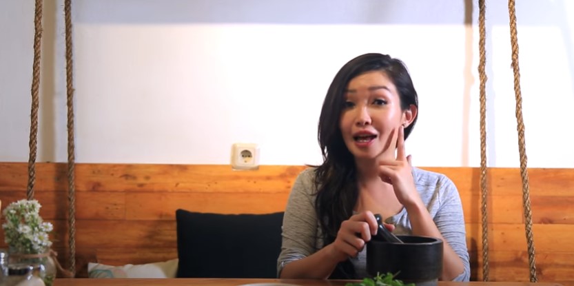 Ampuh usir jerawat, 7 bahan dapur ala Chef Marinka ini bisa kamu coba