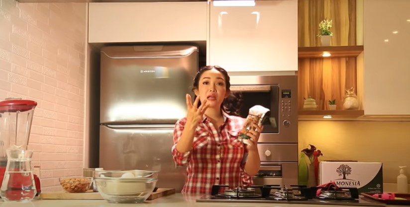 Ampuh usir jerawat, 7 bahan dapur ala Chef Marinka ini bisa kamu coba