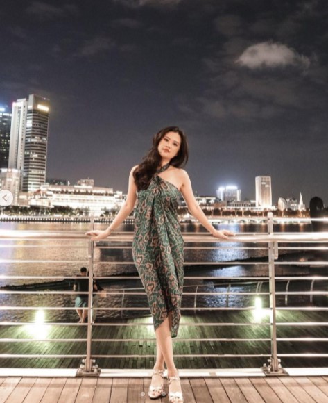 Potret terbaru Felicia Tissue pakai dress, dipuji makin cantik 