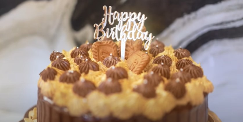 Jago bikin dessert, kue ultah buatan 7 seleb ini lezatnya bikin ngiler