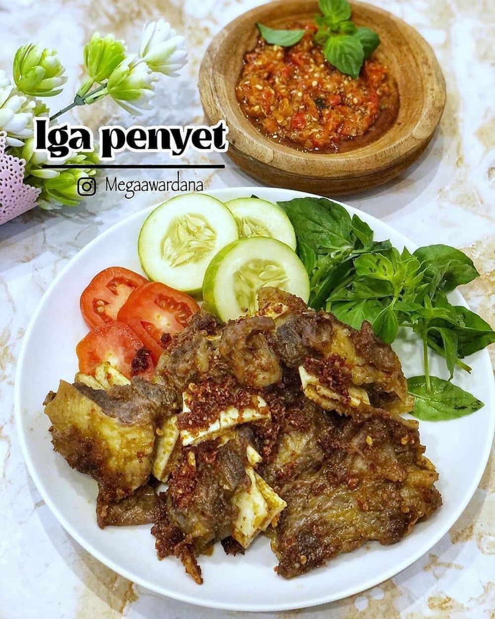 9 Resep iga penyet pedas, cocok jadi santapan keluarga