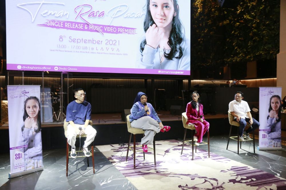 Awalnya sih cuma curhat, eh malah jadi lagu Teman Rasa Pacar  