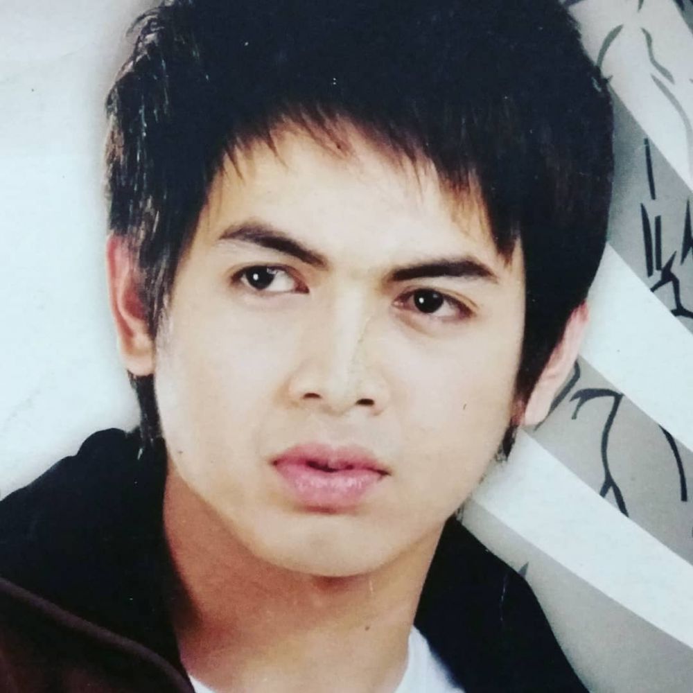 Rupawan saat muda, ini 9 foto jadul Tommy Kurniawan jadi model majalah