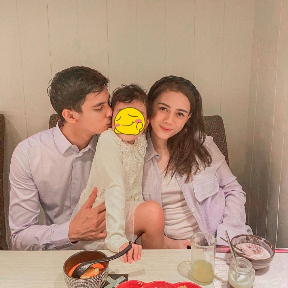 Hidangan dinner romantis 7 pemain Ikatan Cinta dan pasangan asli