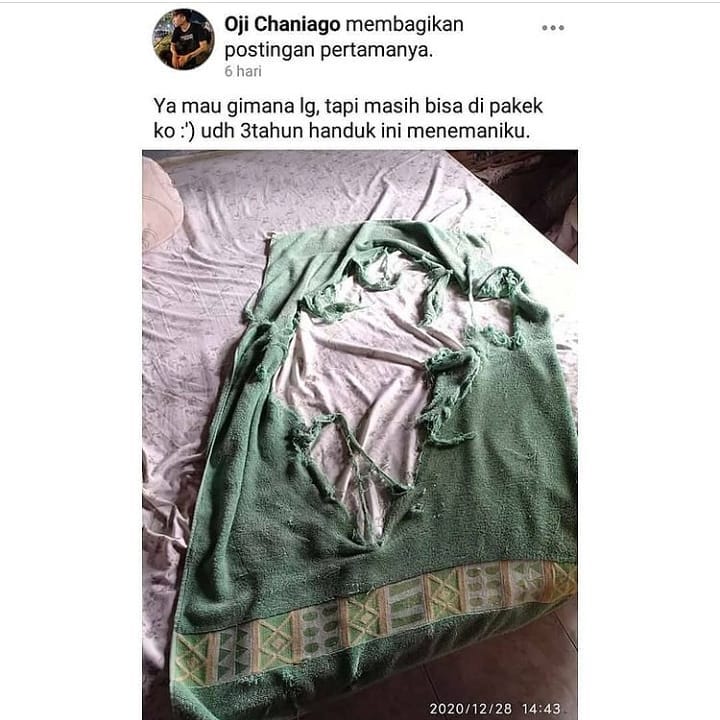 11 Status lucu pamer benda di Facebook ini bikin tepuk jidat