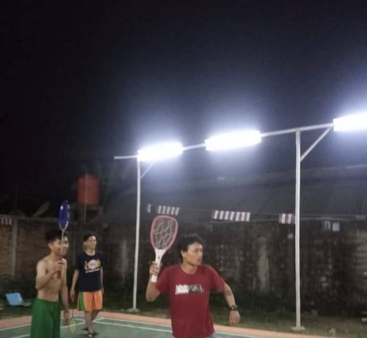 11 Momen lucu orang yang penting ikut main ini jadinya absurd