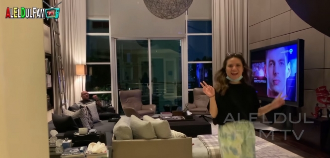 9 Potret beda gaya rumah Maia Estianty di Indonesia dan Prancis