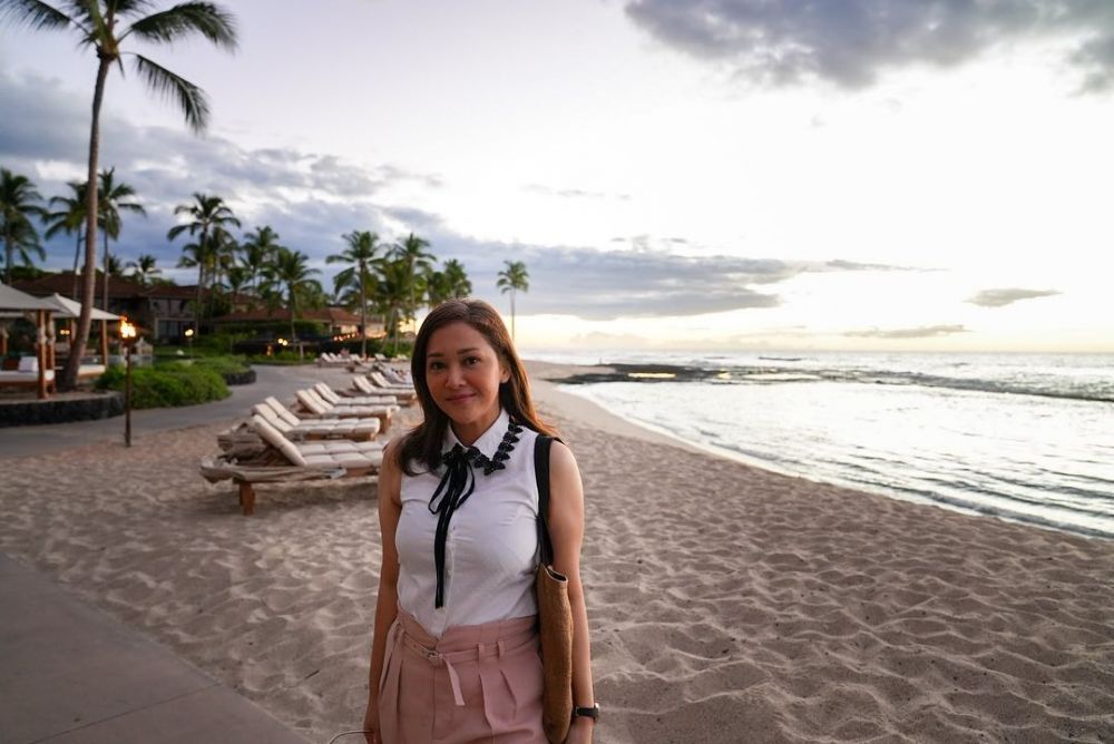 Potret Maia Estianty liburan di Hawaii bareng suami, mewah abis