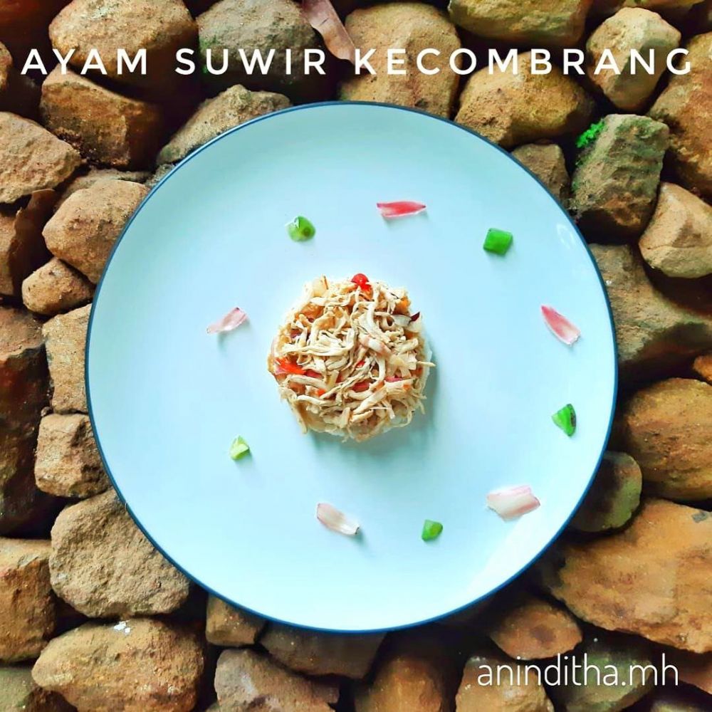 9 Resep ayam suwir kecombrang, wangi dan gurih bikin nagih
