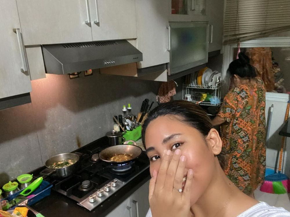 Masakan 7 jebolan D'Academy untuk suami, bikin nagih makan di rumah