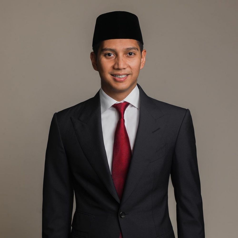 11 Potret Budisatrio Djiwandono, keponakan Prabowo Subianto yang viral