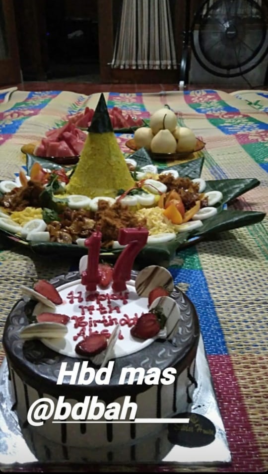 Kue ulang tahun anak 9 komedian, hiasannya unik berbagai tema