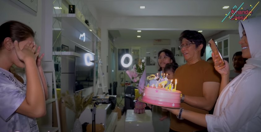 Kue ulang tahun anak 9 komedian, hiasannya unik berbagai tema