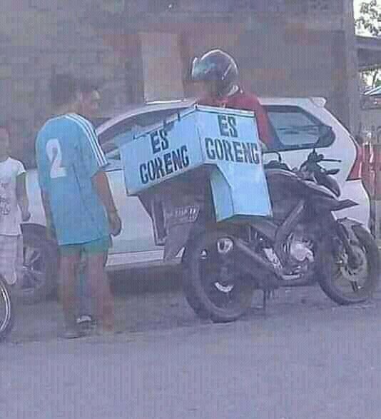 11 Barang nyeleneh dijual pedagang keliling ini bikin melongo