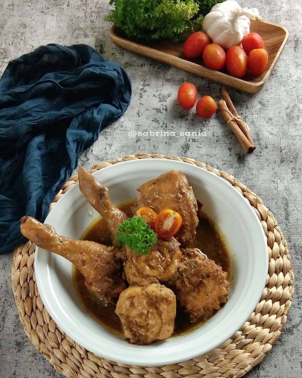 21 Resep semur ayam ala rumahan, lezat jadi menu andalan