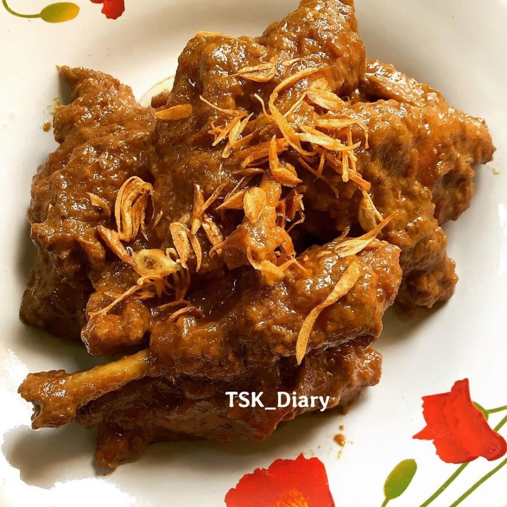 21 Resep semur ayam ala rumahan, lezat jadi menu andalan