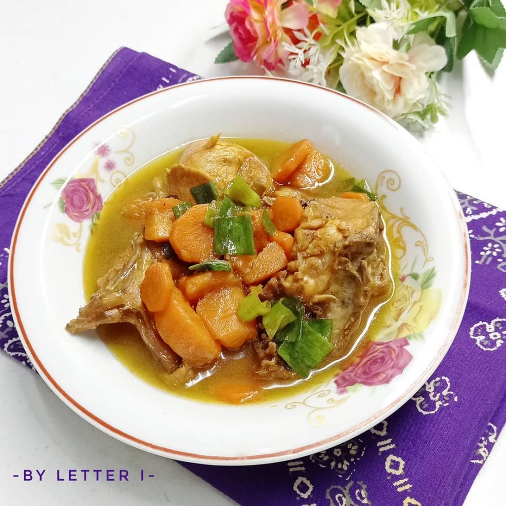 21 Resep semur ayam ala rumahan, lezat jadi menu andalan