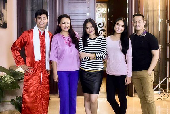 Pernah satu sinetron, ini 9 potret Rommy Sulastyo & Andin Ikatan Cinta