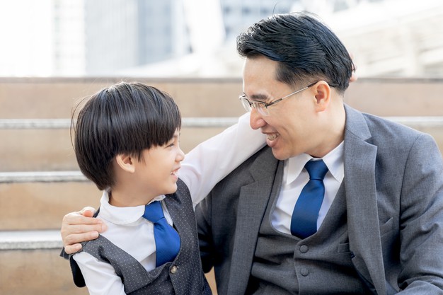 75 Kata-kata bijak ayah untuk anak laki-laki, calon jagoan masa depan