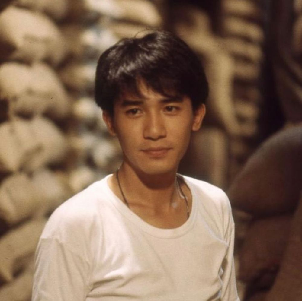 Jadi idola generasi 90-an, intip 9 potret masa muda Tony Leung