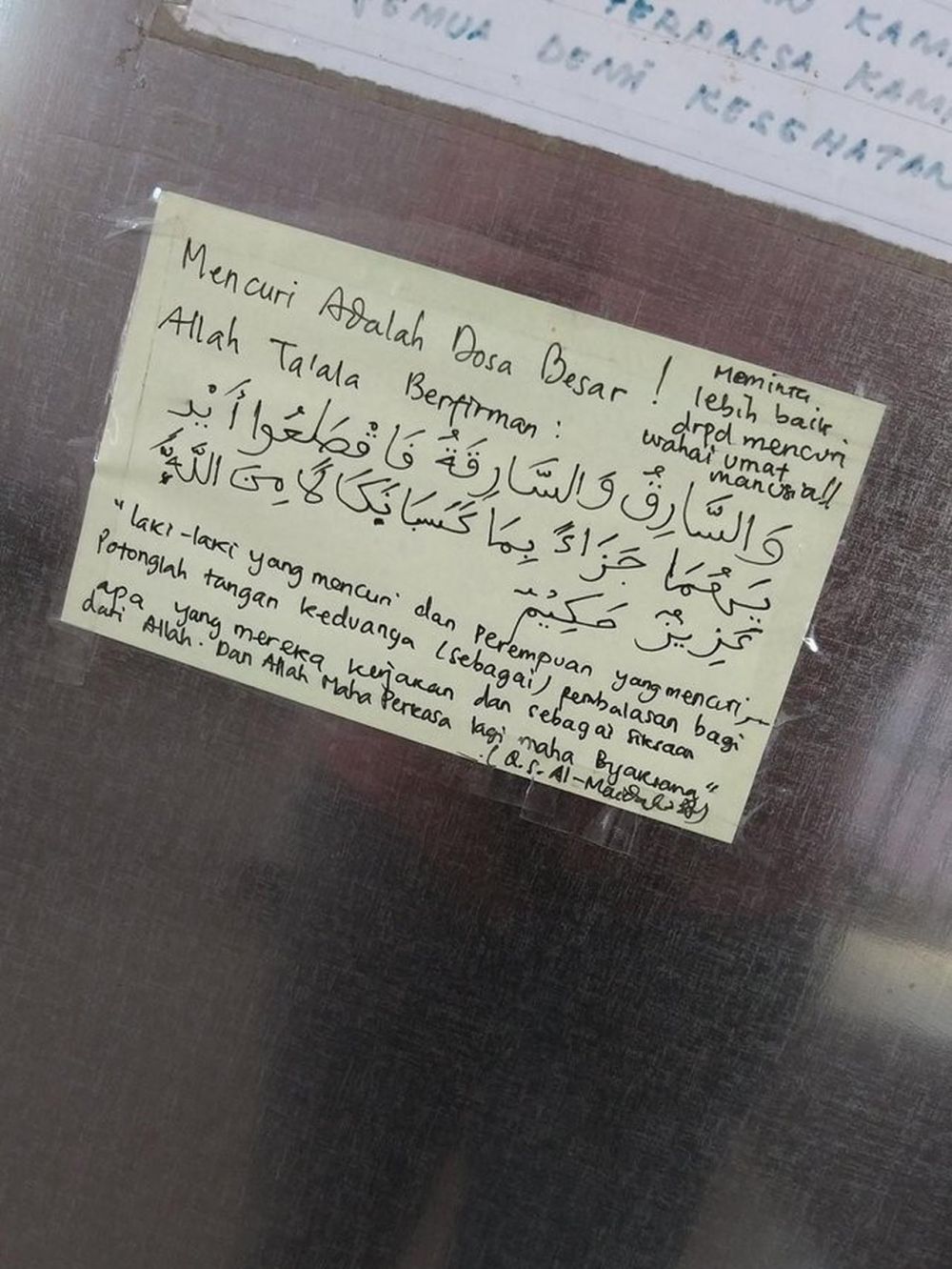 15 Peringatan lucu dilarang mencuri ini bikin maling auto putar balik