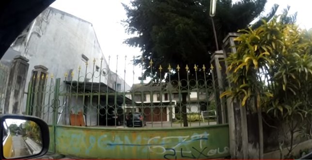 Popularitas mentereng, 5 seleb ini ternyata pilih huni rumah sederhana