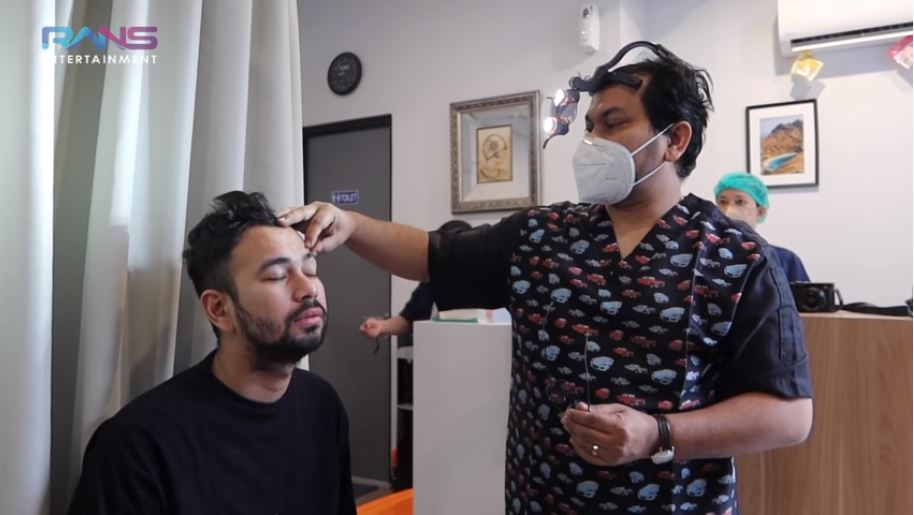 Hilangkan kerutan, ini 7 momen Raffi Ahmad perawatan wajah