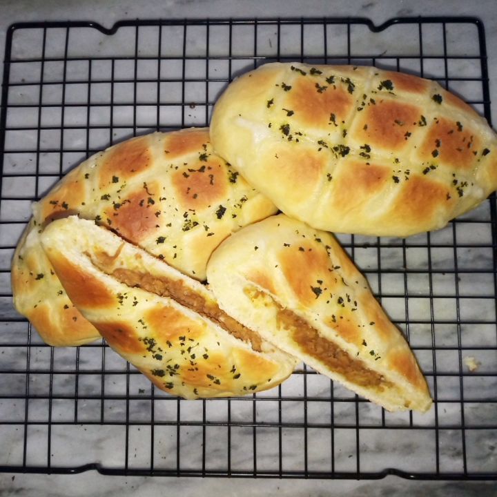 11 Resep roti ayam, empuk, enak, sederhana, dan bikin nagih