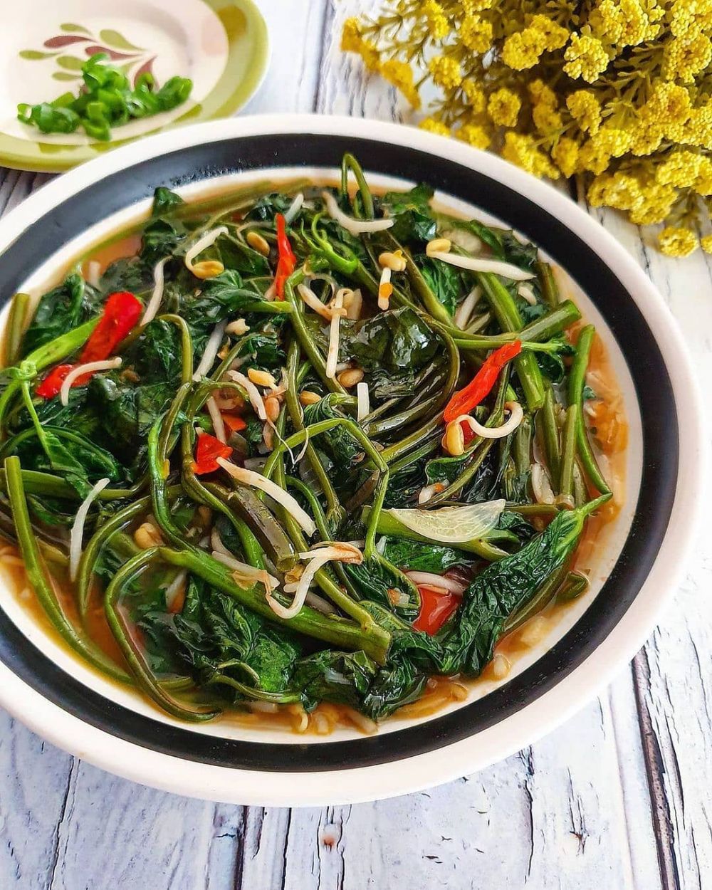 7 Sayuran ini bisa jadi pemicu asam urat, wajib dibatasi