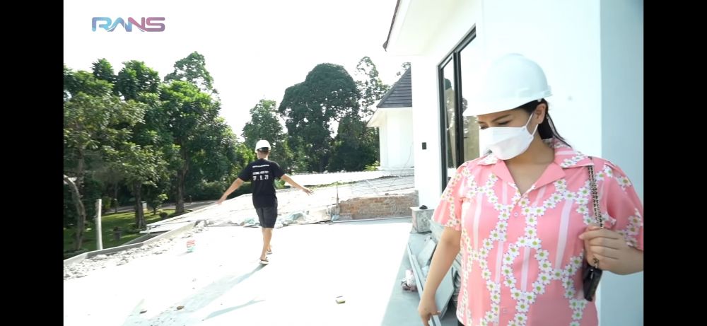 Raffi Ahmad bikin rumah kreatif manjakan karyawan, intip 9 potretnya