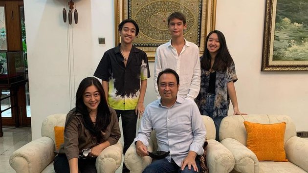 6 Potret rumah Megawati Soekarnoputri, tempat nyaman kumpul keluarga