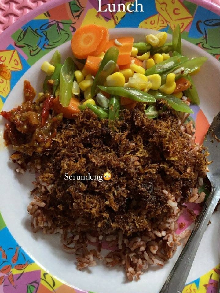 9 Menu vegan Angela Gilsha, tetap berenergi walau tanpa daging
