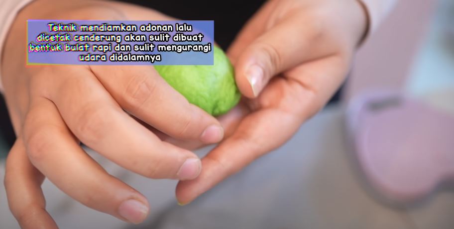 7 Trik Tasyi Athasyia buat donat, bikin nggak mudah kempes