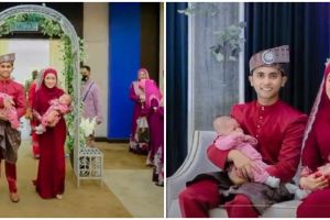 Viral foto pengantin gendong dua bayi di pelaminan, begini kisahnya