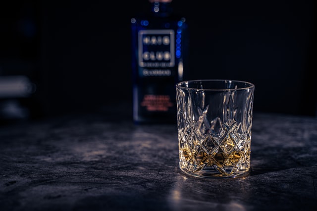 7 Minuman ini perlu dihindari saat diare, bikin perut makin mulas