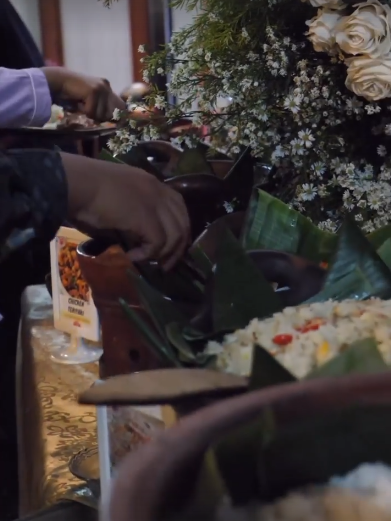 7 Menu tasyakuran kehamilan Aurel Hermansyah, serba Nusantara
