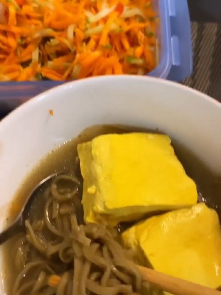 9 Menu makanan Sahila Hisyam, bikin tubuh makin sehat dan berenergi