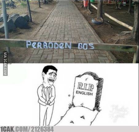 21 Peringatan lucu pakai bahasa Inggris, kocaknya nggak ada obat