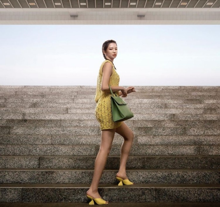 9 Potret Rozy selebgram robot dari Korea, parasnya mirip idol K-Pop