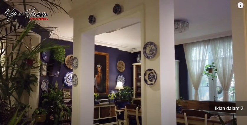 9 Cara Yuni Shara menata dapur,  estetik penuh tanaman