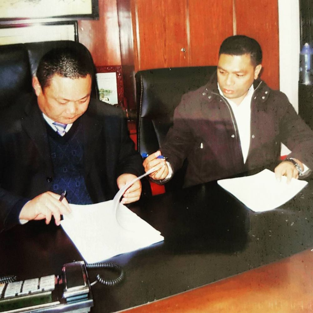 Bikin Krisdayanti kepincut, ini 9 potret masa muda Raul Lemos