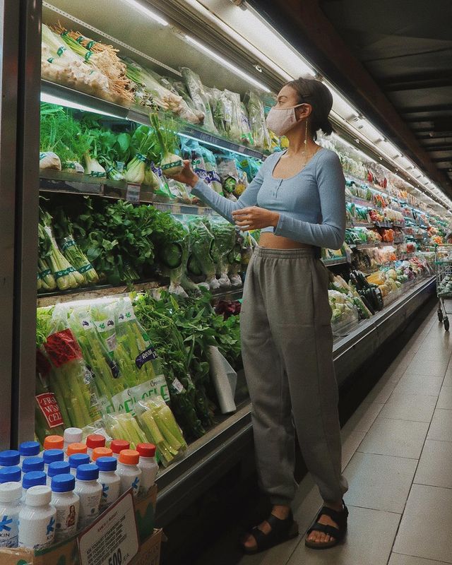 Wanita perlu tahu, ini 7 rahasia tubuh dan kulit sehat ala Eva Celia