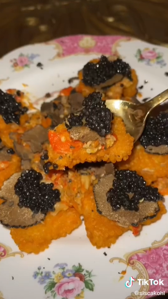 Cara Sisca Kohl masak nugget geprek seharga Rp 50 juta, bahannya mewah