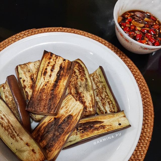 11 Resep kreasi terong bakar, sederhana dan bumbunya nendang