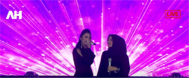 The moment of Krisdayanti and Aurel performing together © various sources