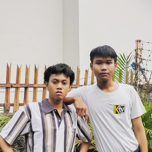 Susah dibedain, ini 7 potret Alfred Warkopi mirip Kasino Warkop DKI