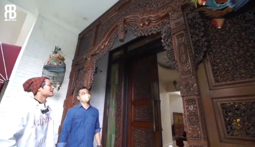 9 Momen Lesty Kejora-Rizky Billar cari rumah baru, incar gaya tropis