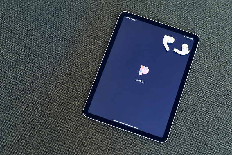 Facebook hingga Twitter pakai logo warna biru, ini 5 filosofinya