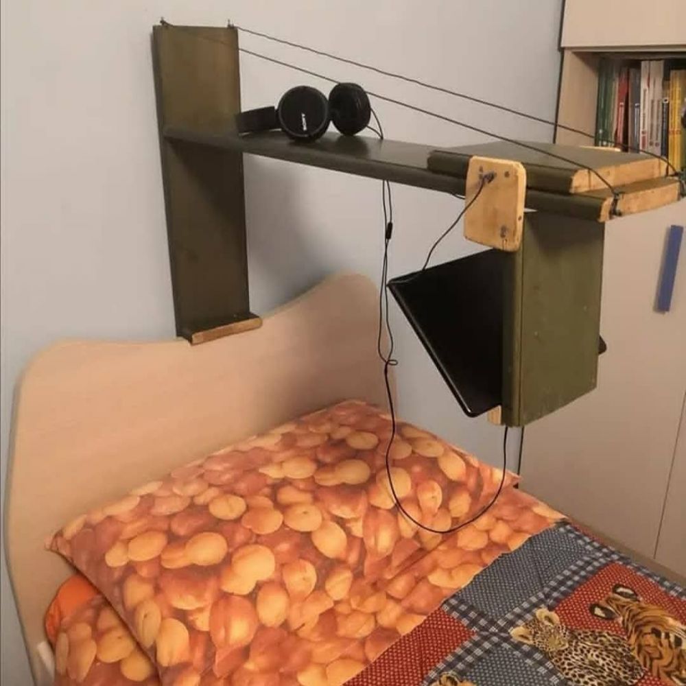 11 Potret lucu desain di kamar tidur ini penampakannya bikin heran